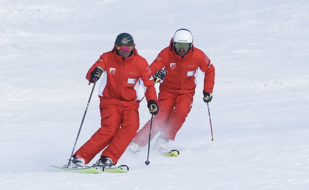 Instruktori ski skole Crvena zvezda